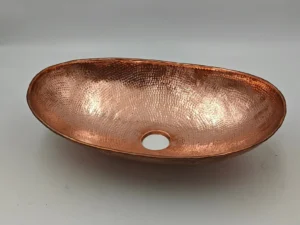 Red copper towel rack polished with natural solution